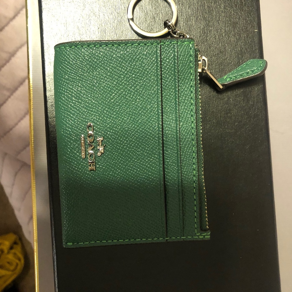 Leather card keychain wallet